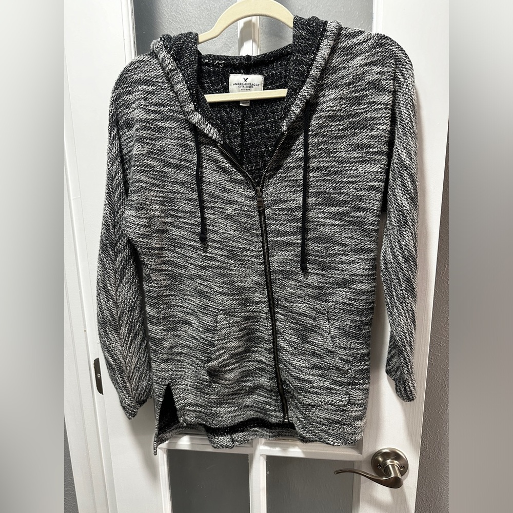 American Eagle Grey Knit Zip Up Sweater - Picture 7 of 8